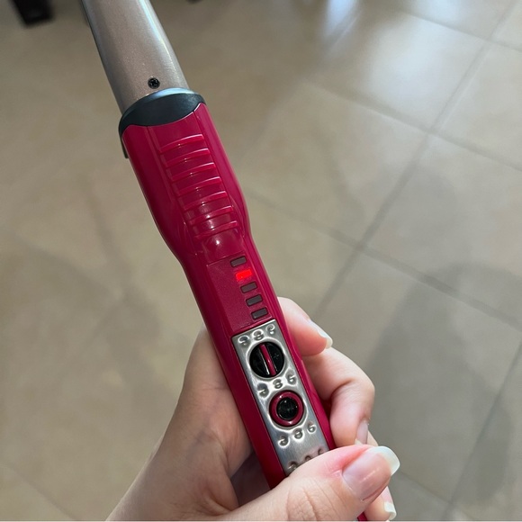 InfinitiPro by Conair Tourmaline Ceramic 1" to 1/2" Curling Wand - Picture 7 of 8